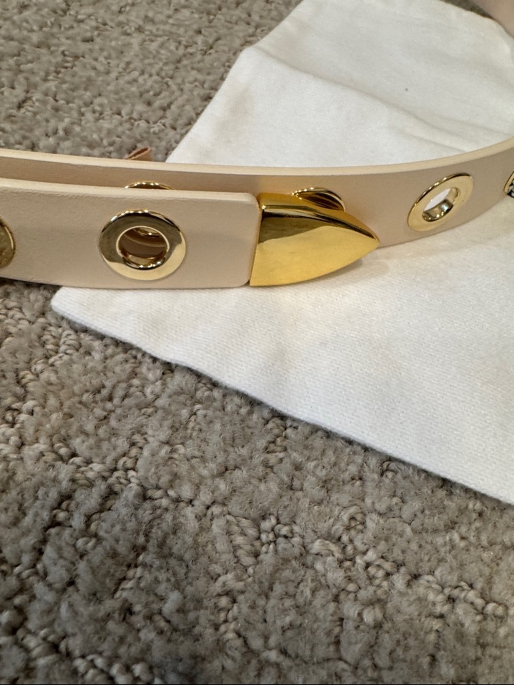 DÉHANCHE Cream Leather Belt with Gold Hardware - Picture 3 of 7